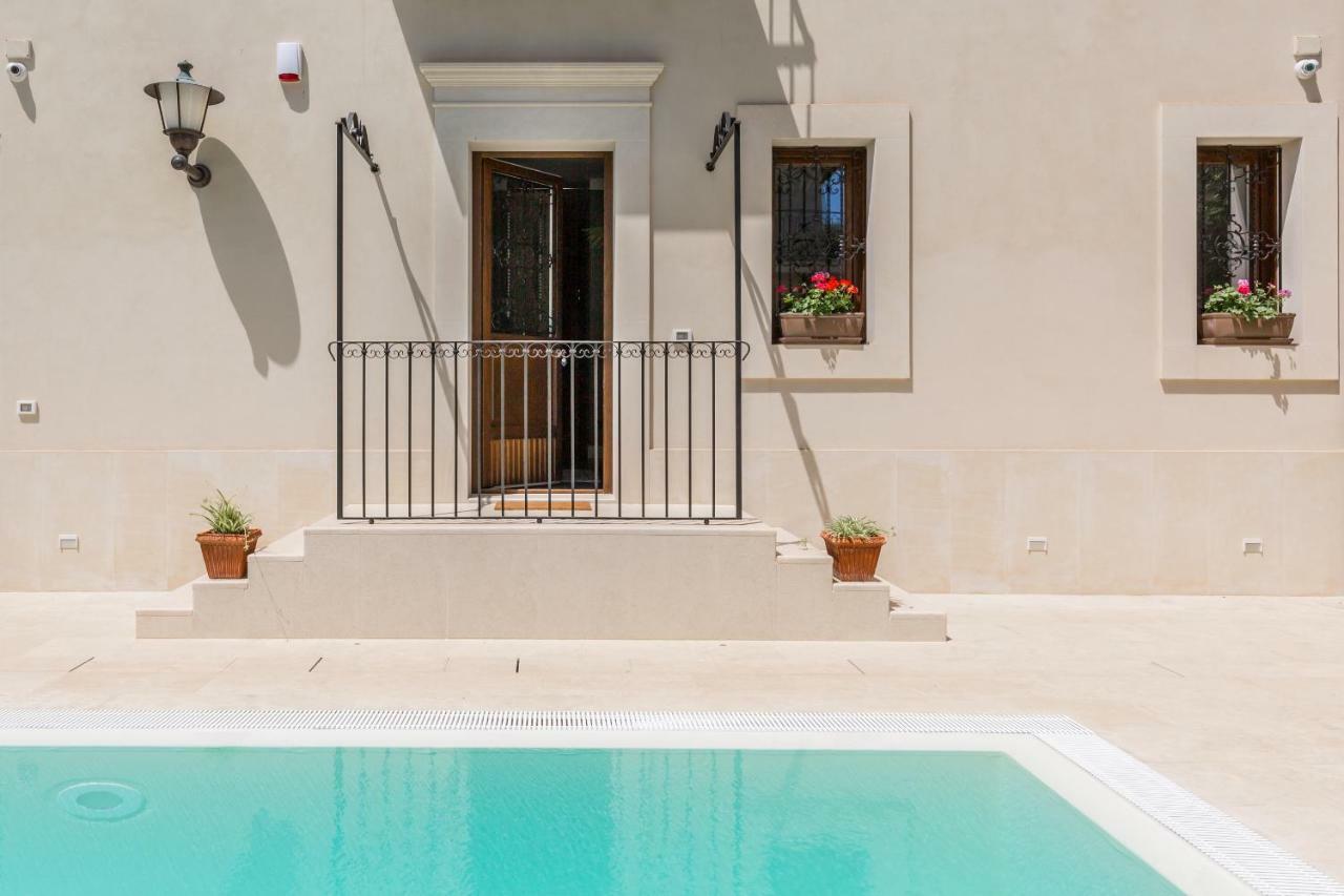 Villa Raphael Авола Экстерьер фото