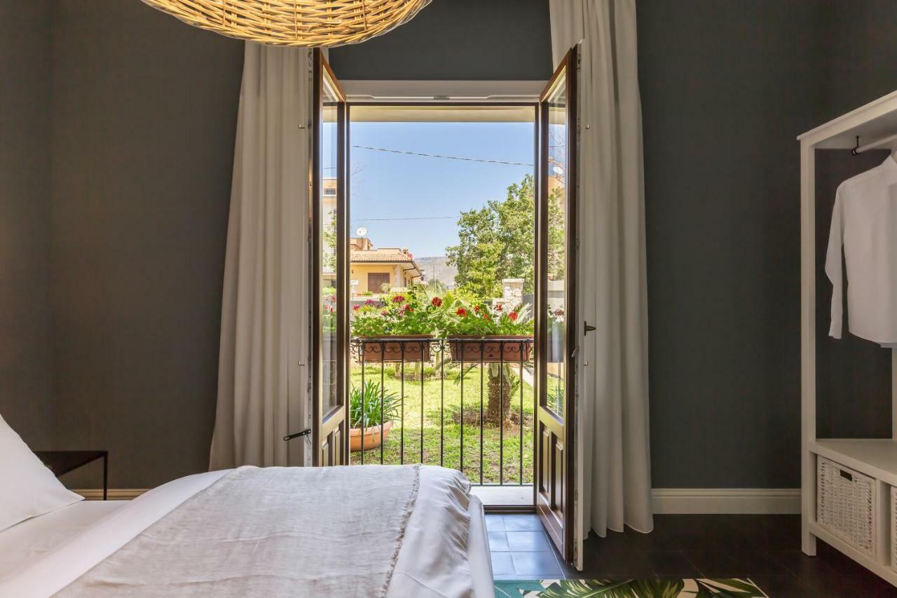 Villa Raphael Авола Экстерьер фото